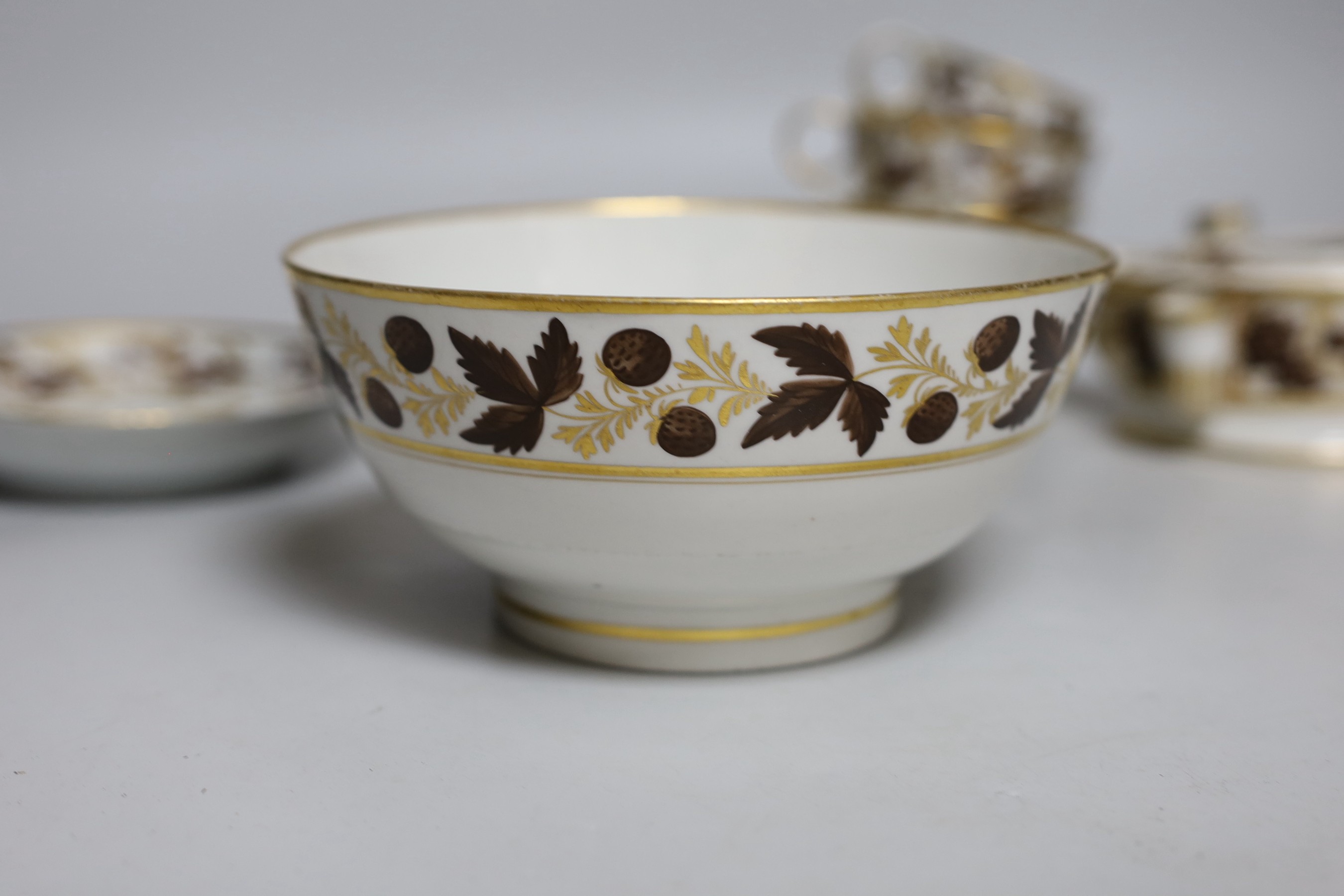 Flight and Barr, Worcester brown enamelled and gilded inkstand, two trios and a similar slops bowl, c.1795, incised B marks